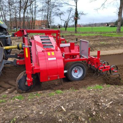 Dammfräse LEOFANT 56 ABB2800X mit Zubehör:             2 x glatte Scheibe vorne rechts + links