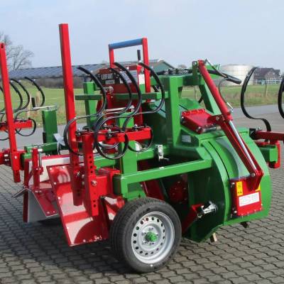 Butteuse Leofant 24 ABB2230 avec accessoire: Dispositif pour la pose d'un tuyau d'égouttage