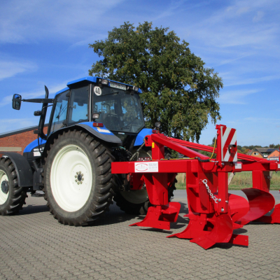 SH2630 with 6 ploughshares